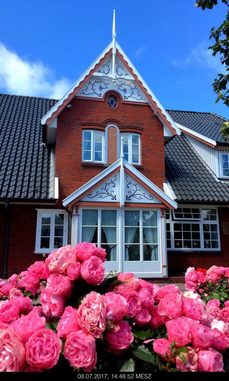 Gasthaus Knudsen Utersum Exterior foto